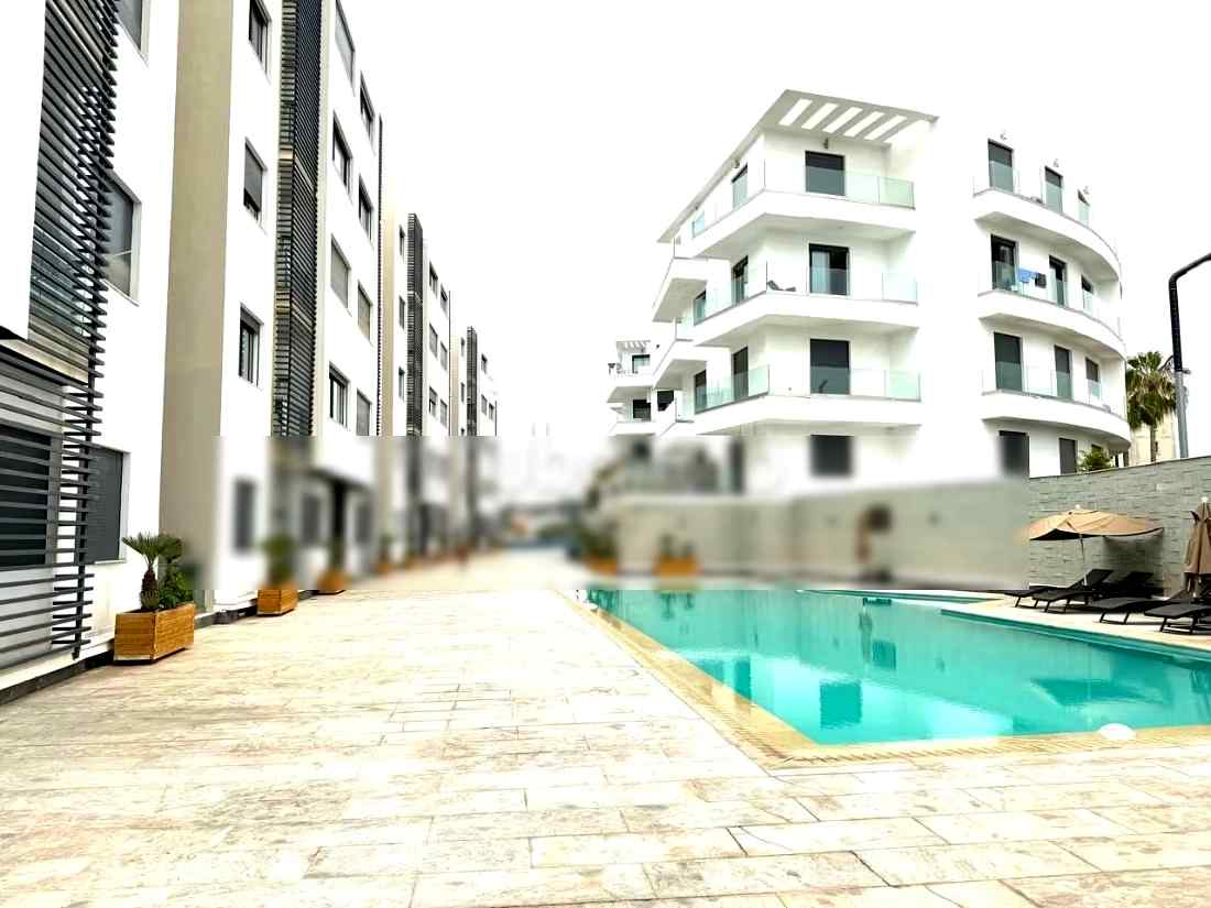 Location saisonnière à Founti. Résidence à 300 mètres de la plage 1 chambre. Places de stationnement et terrasse - Photo 16