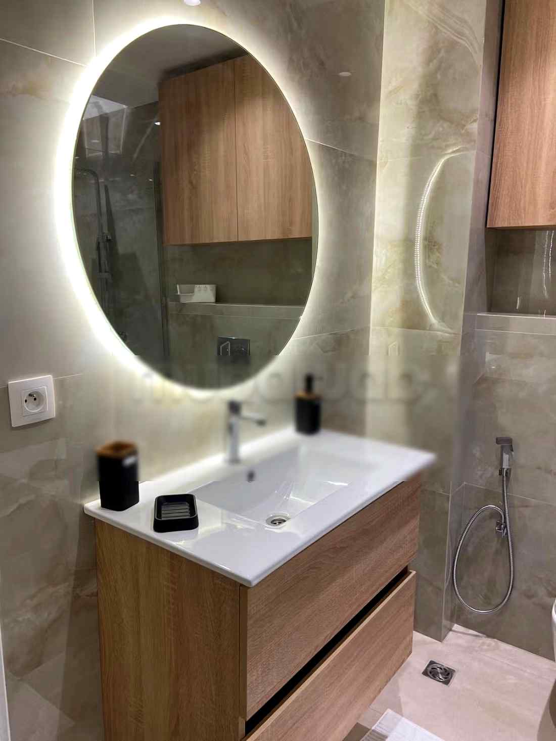 3 BR Apartment 2min from city center mall - Photo 15