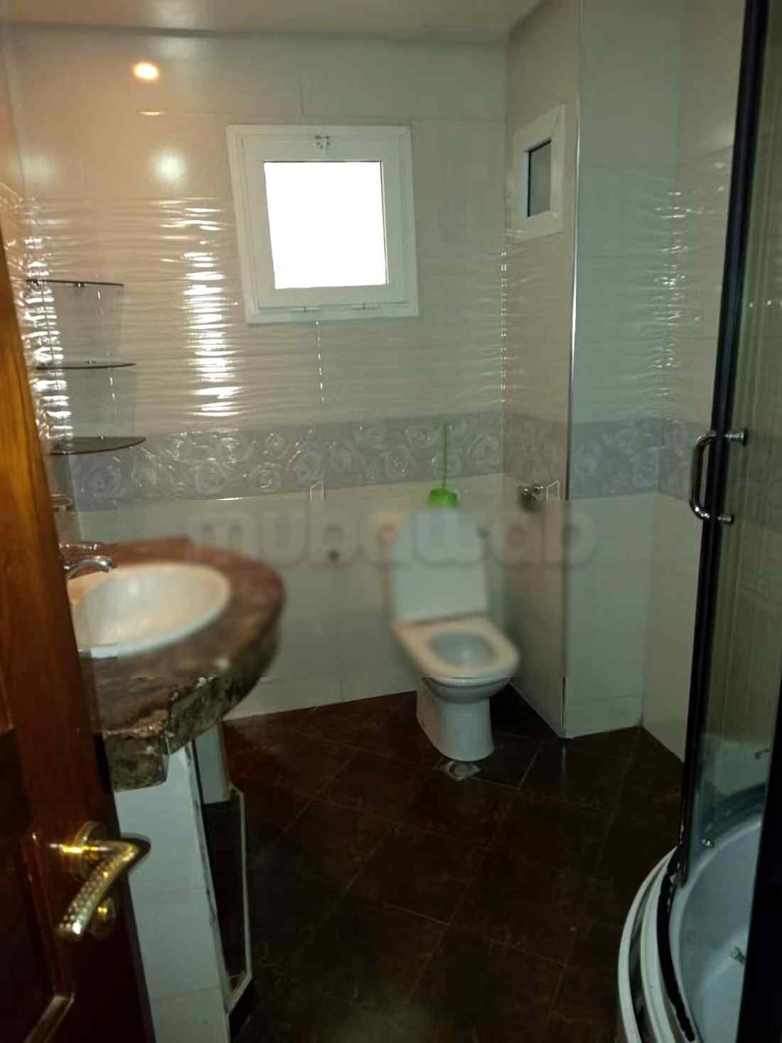 Appartement de vacances à louer à Riyad. Surface de 180 m². Système de parabole et salon marocain - Photo 3