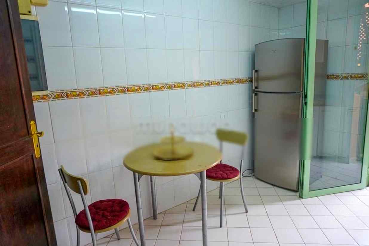 Appart de Deux Chambres à l'Hivernage avec piscine - Photo 22