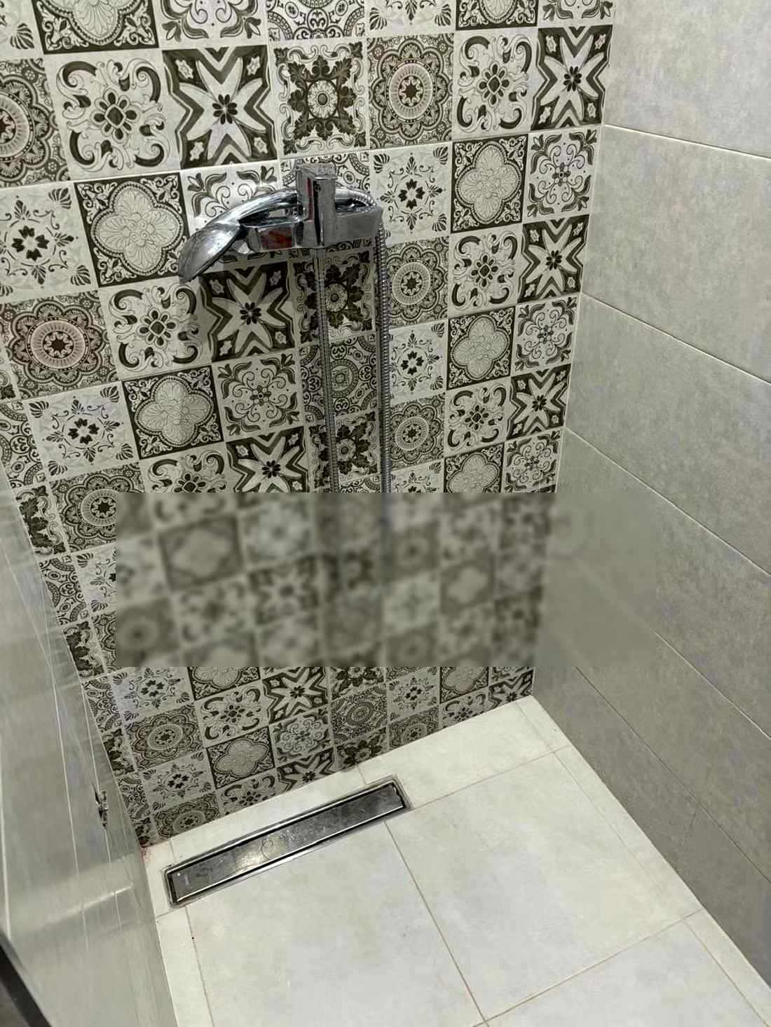 Location saisonnière à Bab Enzh. Surface de 56 m². Porte blindée et chauffage central - Photo 5