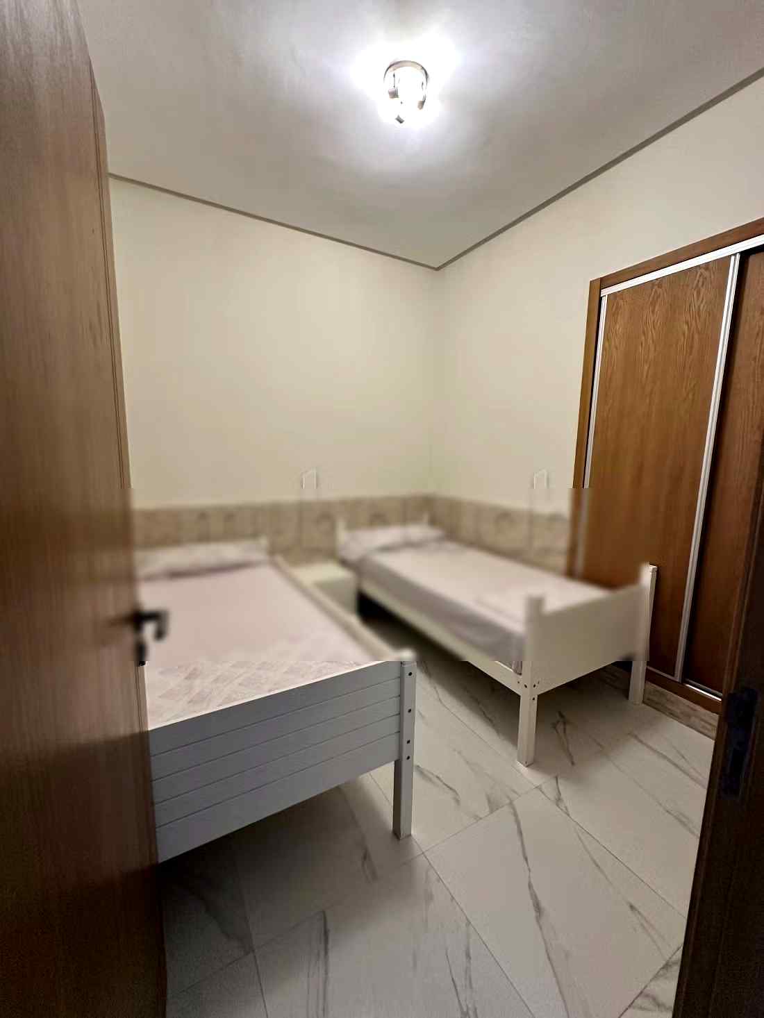 Location d'un appartement à M'Diq. 3 chambres. Nombres minimum de nuits 4 - Photo 9