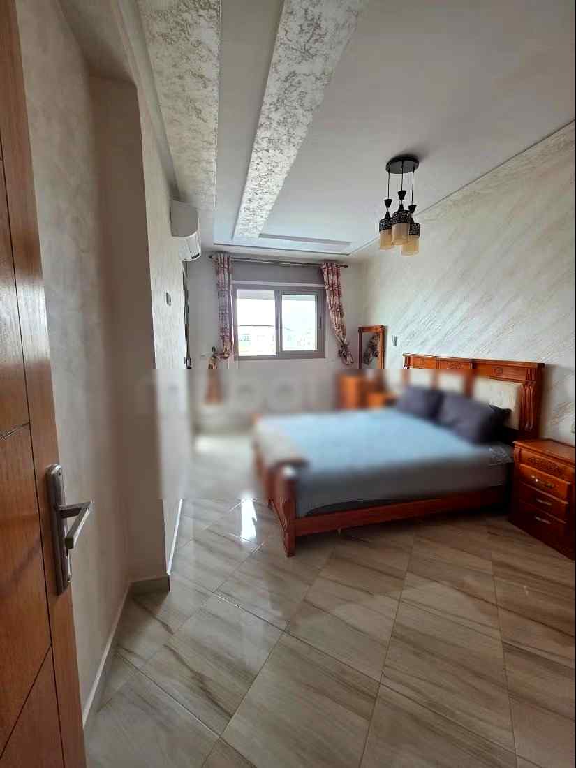 Location saisonnière à Martil. 
3 pièces confortables. 
Système de parabole et résidence sécurisée - Photo 6