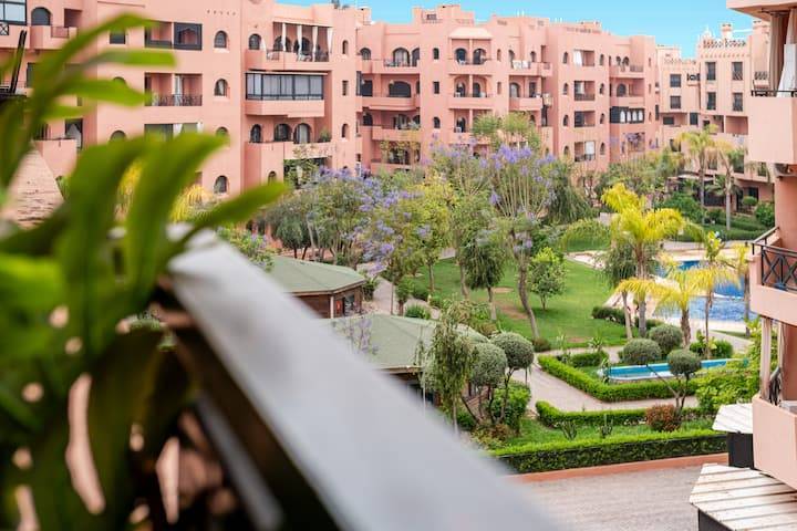 Appartement douillet 2 chambres, Vue sur piscine, Salle de sport, Jardin - Photo 6