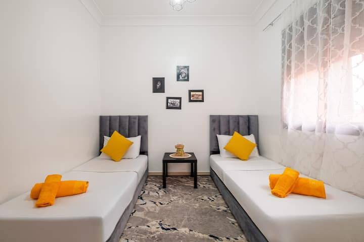 Appartement douillet 2 chambres, Vue sur piscine, Salle de sport, Jardin - Photo 8