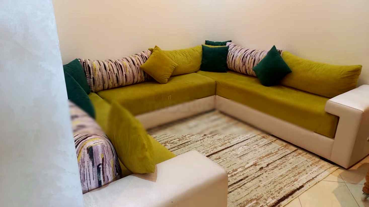 Appartements à louer à Essaada. 
5 pièces confortables. 
Garage et terrasse - Photo 5