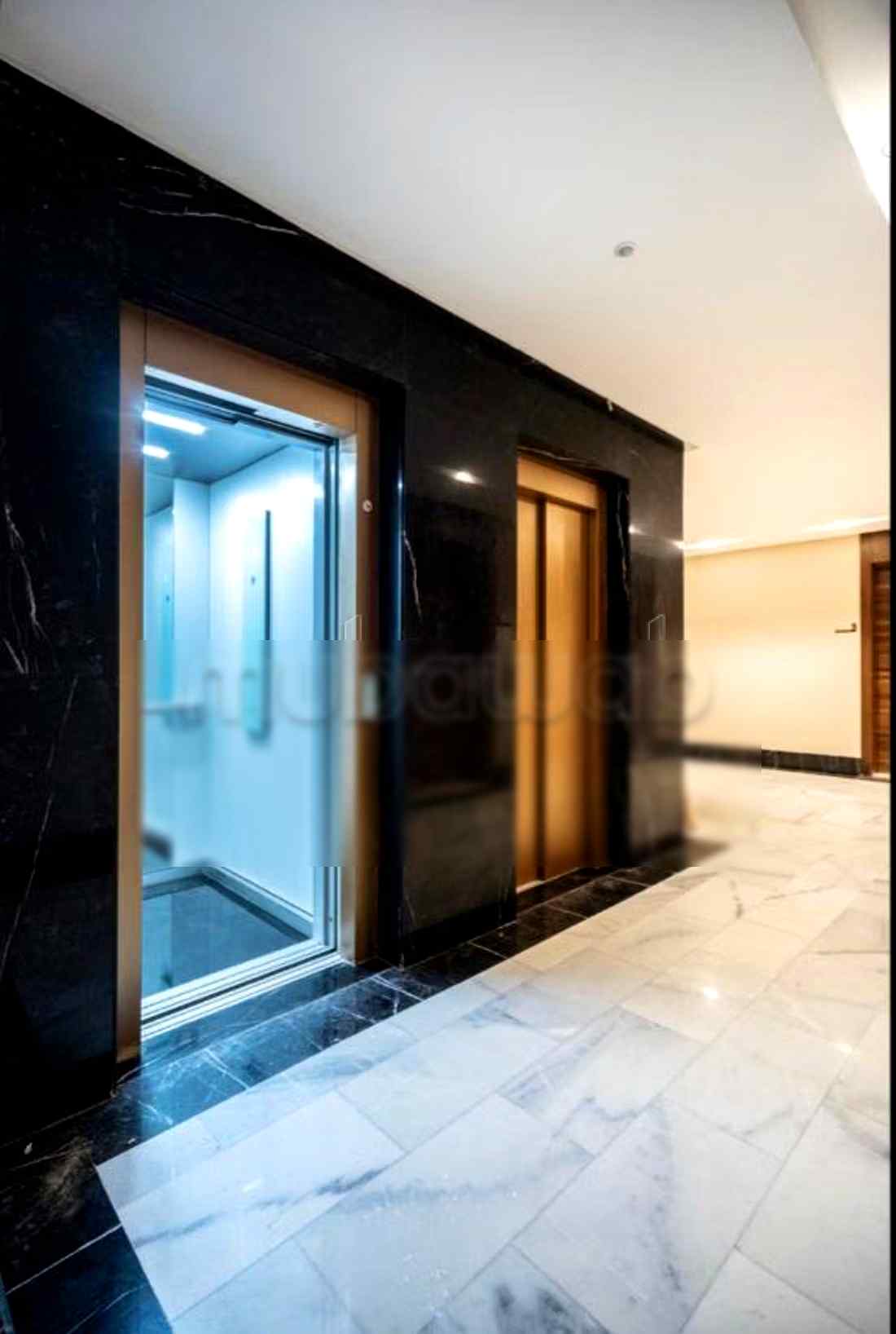 Location saisonnière à Maârif. 1 Pièce. Fenêtres double vitrage et chauffage central - Photo 9