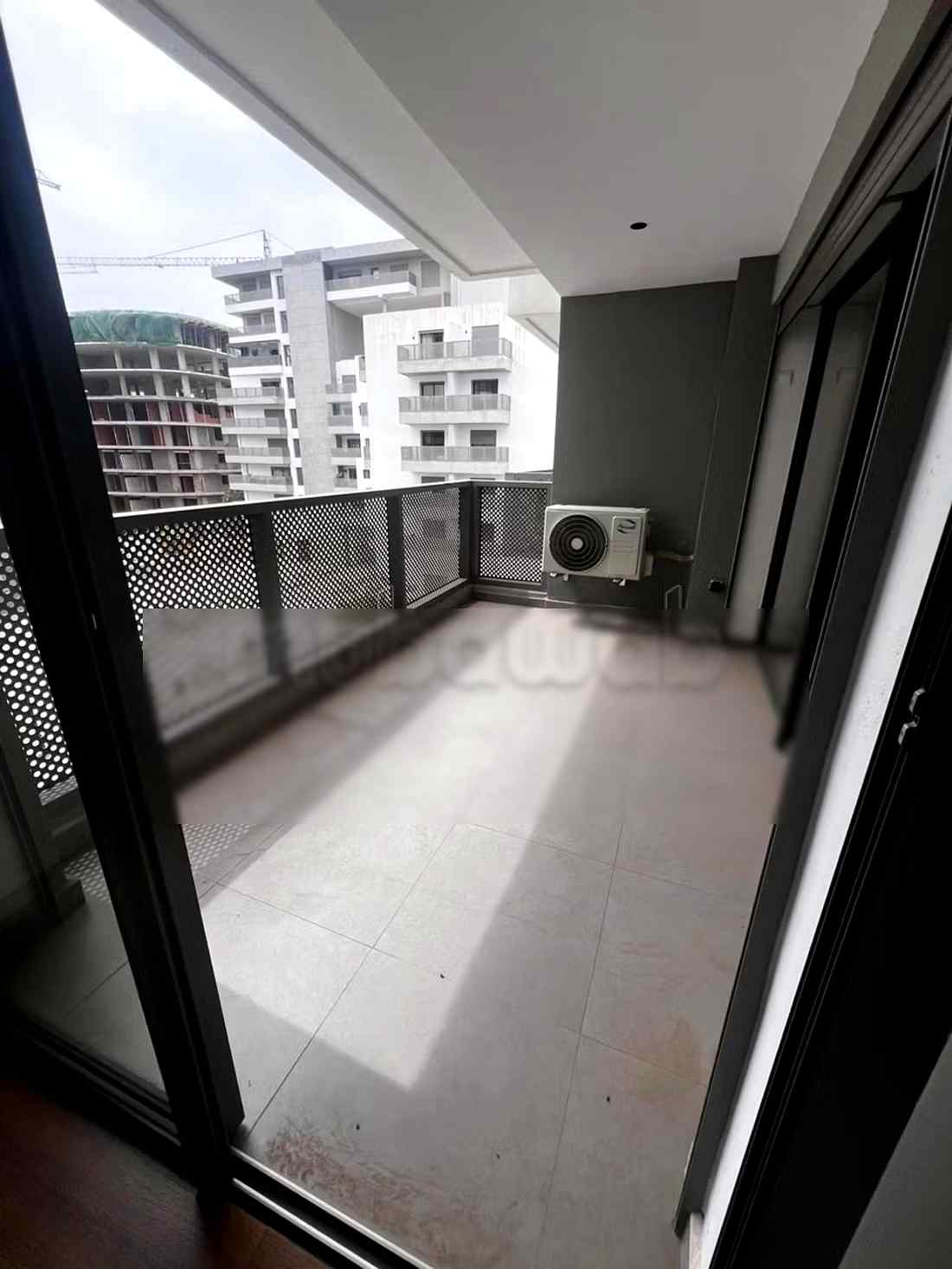 Location d'un appartement à Ain Diab Extension. 
2 chambres agréables. 
Antenne parabolique, résidence sécurisée - Photo 6