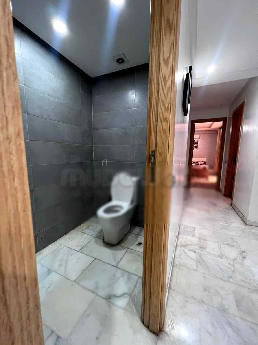 Appartement de vacances à louer à Guéliz. Surface totale 120 m². Places de stationnement et terrasse. - Photo 9