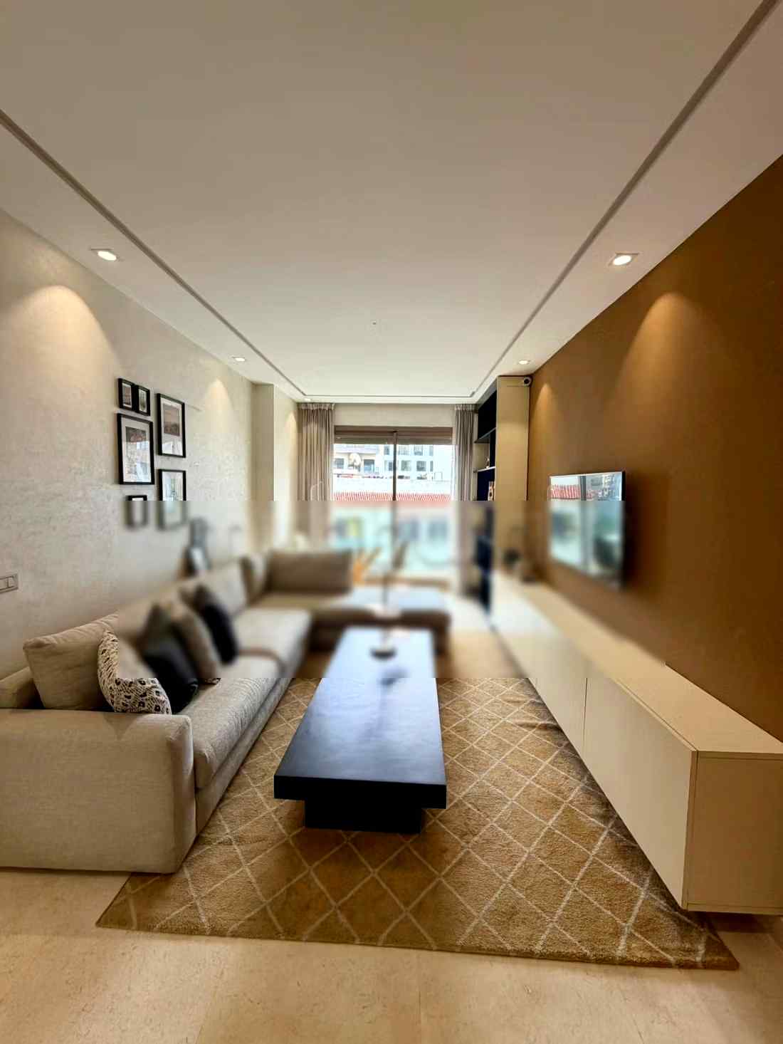 Location d'un appartement à Dar Bouazza. 
4 belles chambres. 
Terrasse et jardin - Photo 12