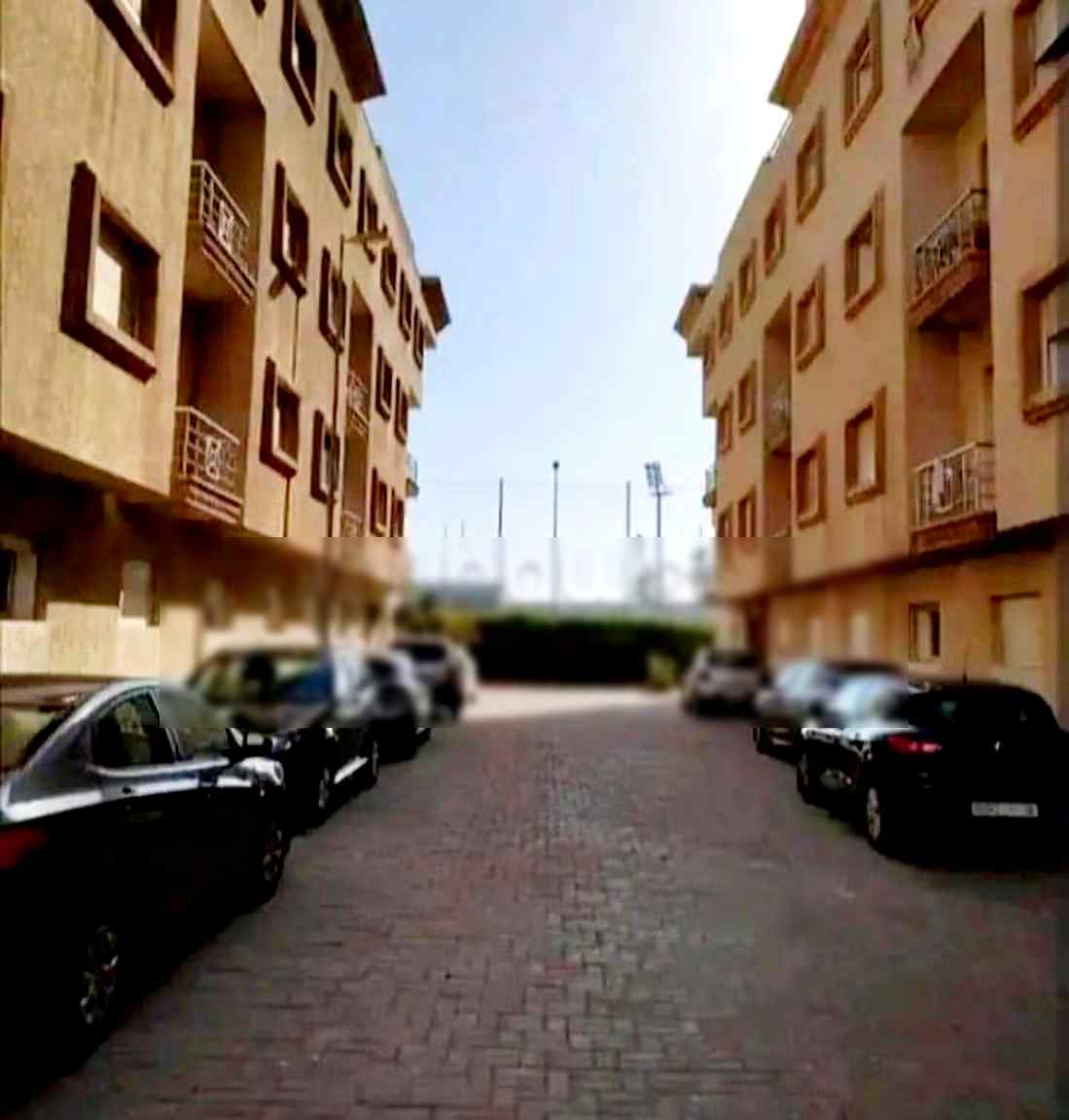 Location saisonnière à Bab Al Bahar. 2 grandes pièces. Terrasse et jardin - Photo 2