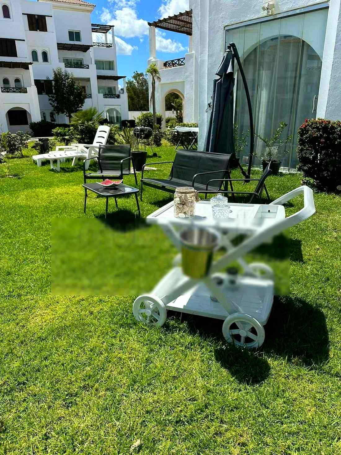 Location saisonnière à Cabo Negro. 2 belles chambres. Terrasse et jardin - Photo 2