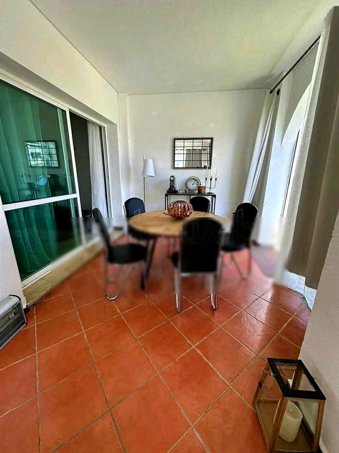 Location saisonnière à Cabo Negro. 2 belles chambres. Terrasse et jardin - Photo 7