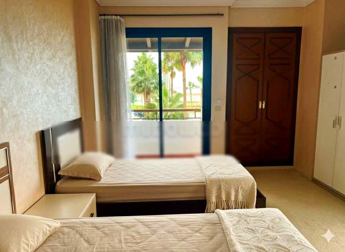 2 BR Apartment with sea view - Photo 8