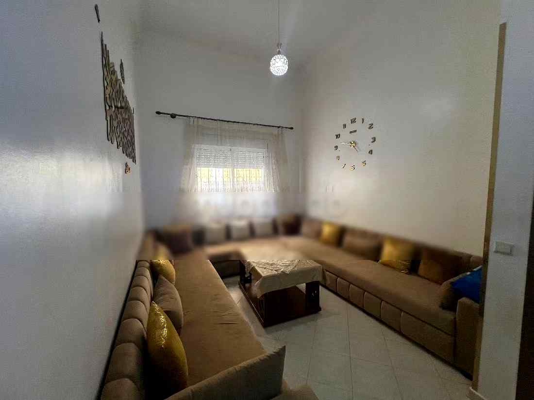 Location d'un appartement à Tanja Balia. 2 chambres. Salon traditionnel et porte blindée - Photo 14
