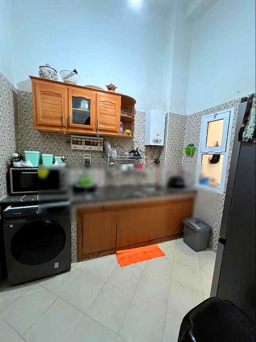Location d'un appartement à Tanja Balia. 2 chambres. Salon traditionnel et porte blindée - Photo 7