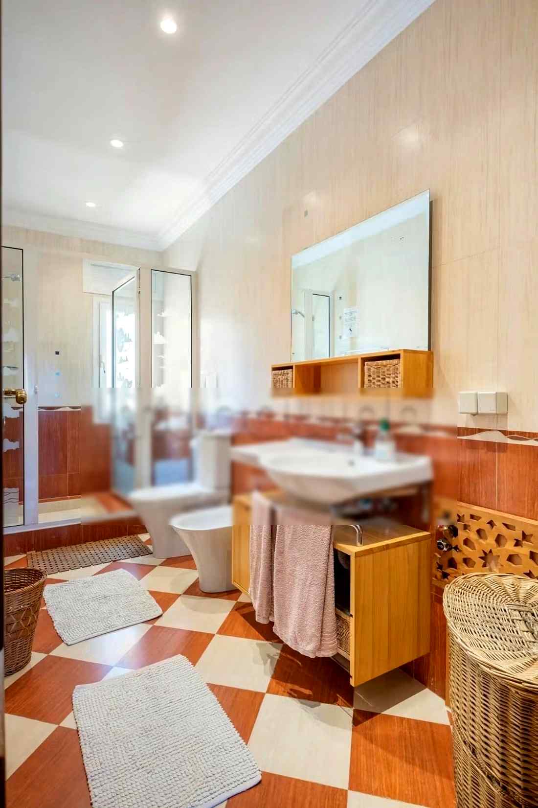 Villa de standing à louer pour vos vacances à Jbel Kbir. Superficie 1000 m². Jardin et terrasse - Photo 23