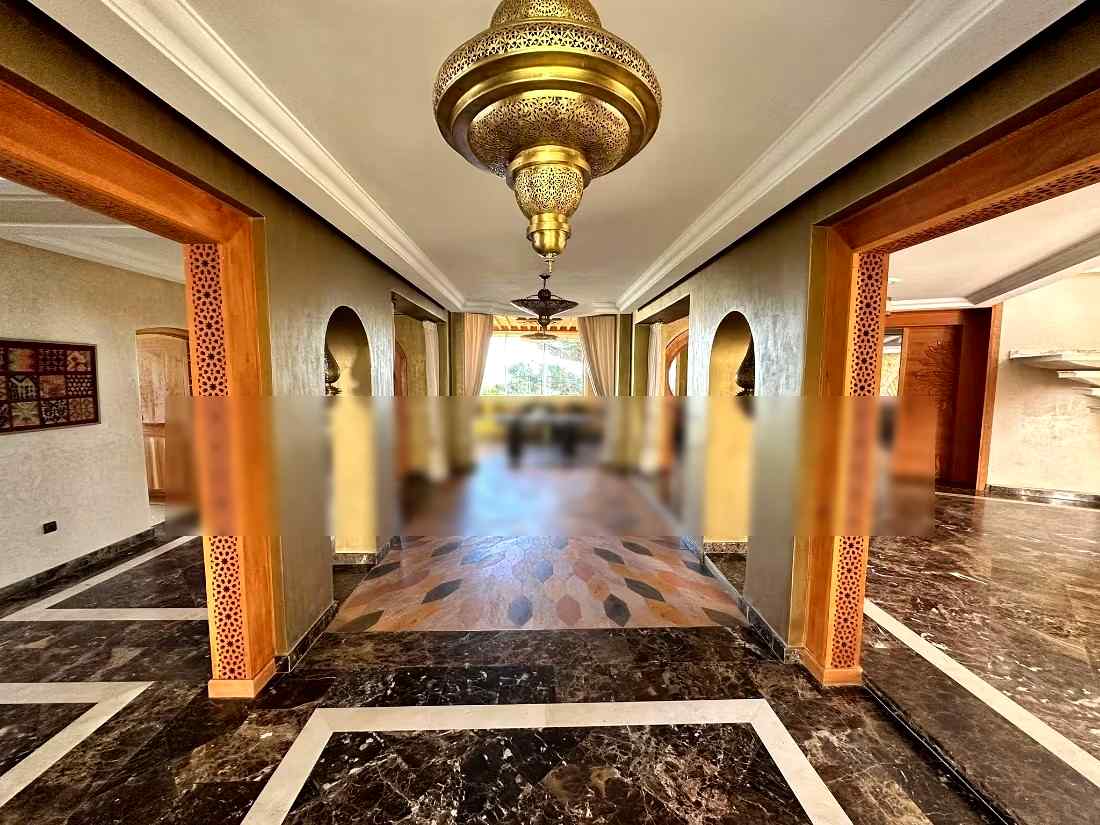 Villa de standing à louer pour vos vacances à Jbel Kbir. Superficie 1000 m². Jardin et terrasse - Photo 26