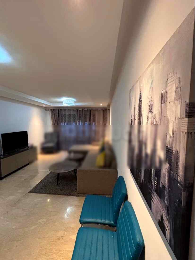 Location saisonnière à Roches Noires. Surface totale 84 m². Service de concierge et climatisation - Photo 8