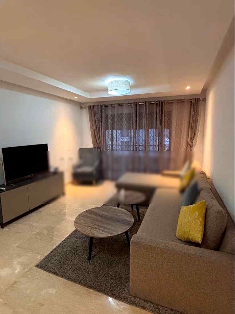 Location saisonnière à Roches Noires. Surface totale 84 m². Service de concierge et climatisation - Photo 6