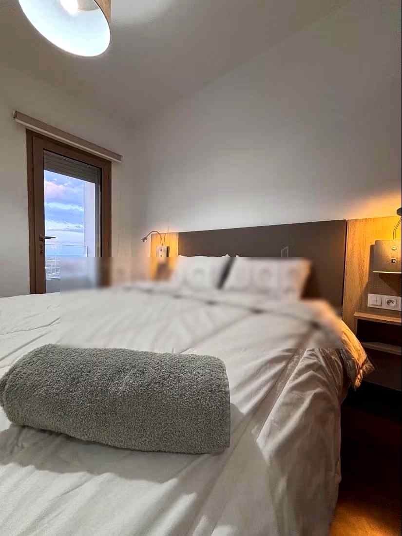 Location saisonnière à Roches Noires. Surface totale 84 m². Service de concierge et climatisation - Photo 13