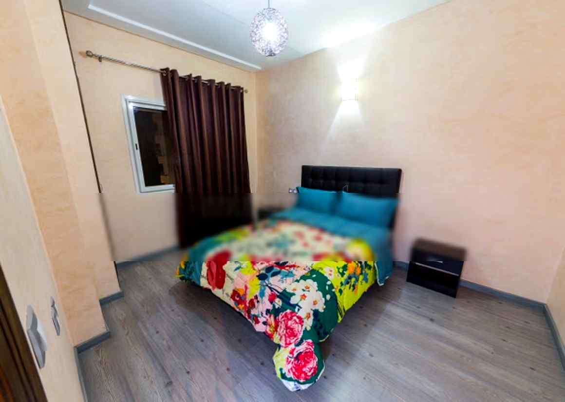 Location d'un appartement en Centre. 
3 belles chambres. 
Salon Marocain, sécurité - Photo 2