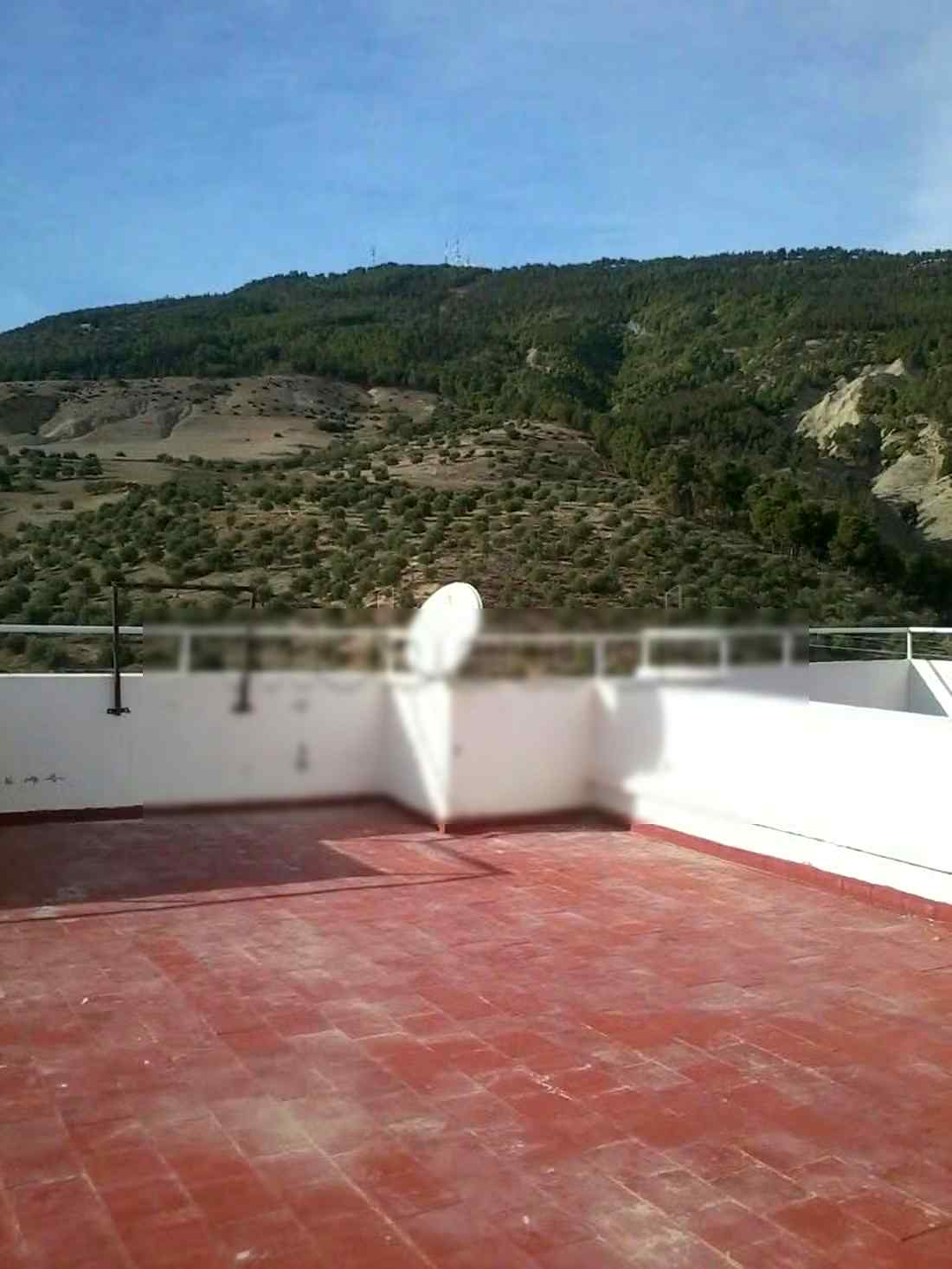 Appartements à louer à Quartier Oued Fes. 
Surface totale 105 m². 
Porte blindée et résidence sécurisée - Photo 8