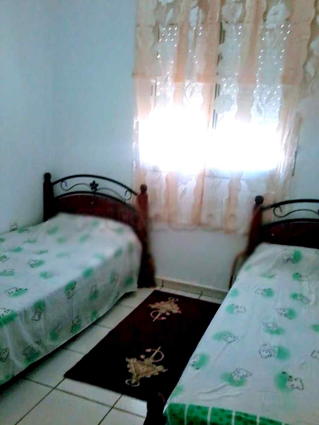 Appartements à louer à Quartier Oued Fes. 
Surface totale 105 m². 
Porte blindée et résidence sécurisée - Photo 4