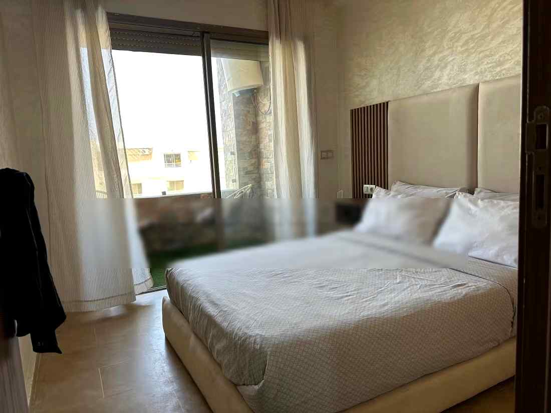 Bel Appartement vue sur la piscine - Photo 4