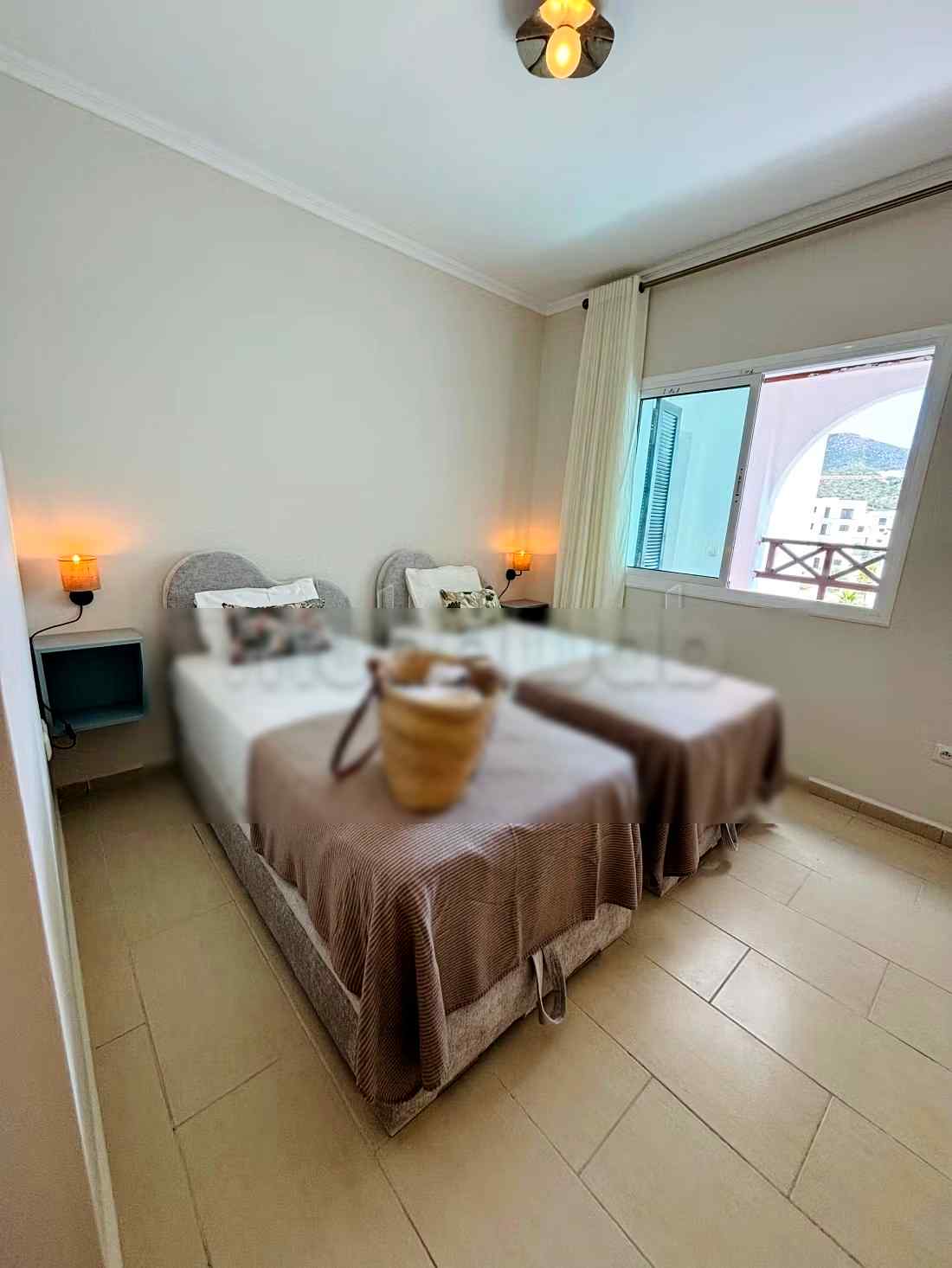 Location d'un appartement à Cabo Negro. 2 belles chambres. Piscine, climatisation - Photo 11