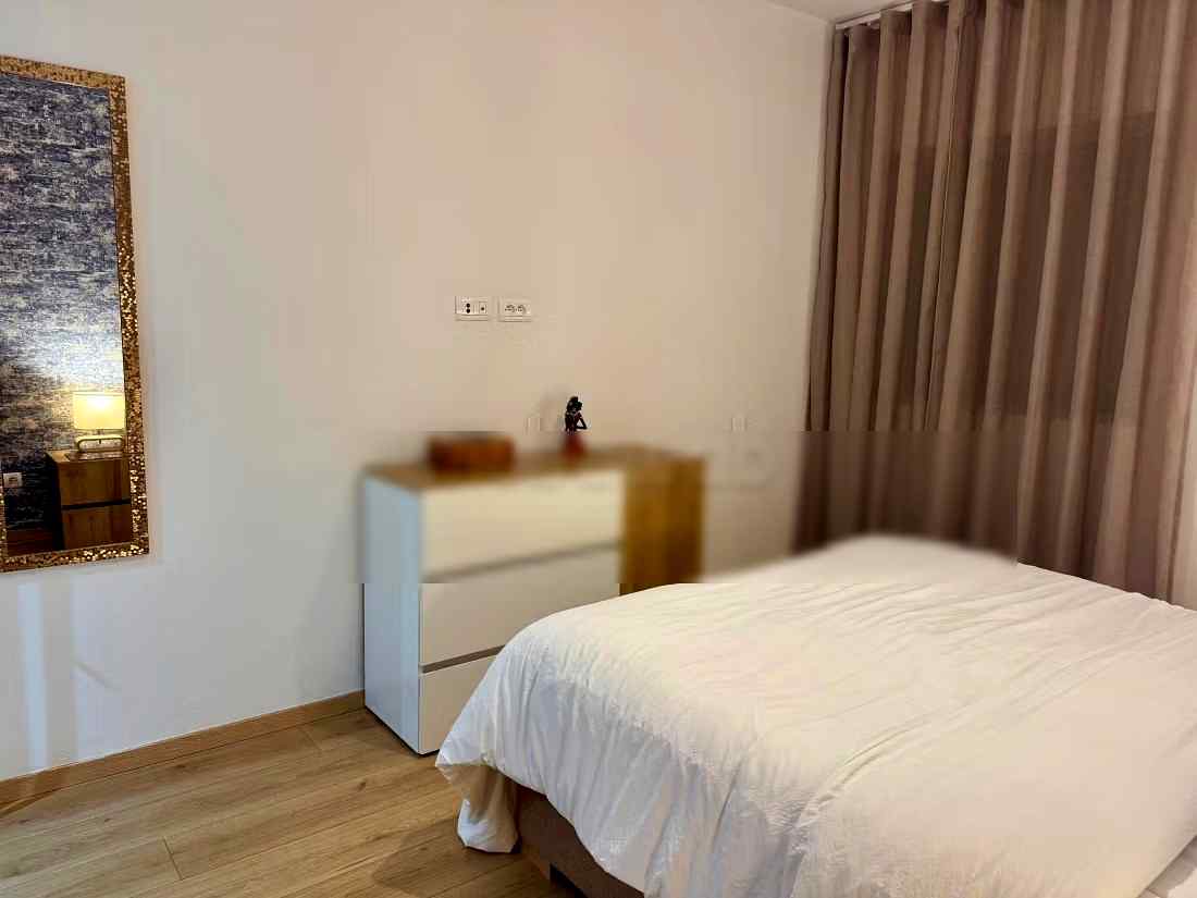 Appartements à louer location saisonnière à Founti.
Superficie 85 m².
Ascenseur et garage - Photo 12