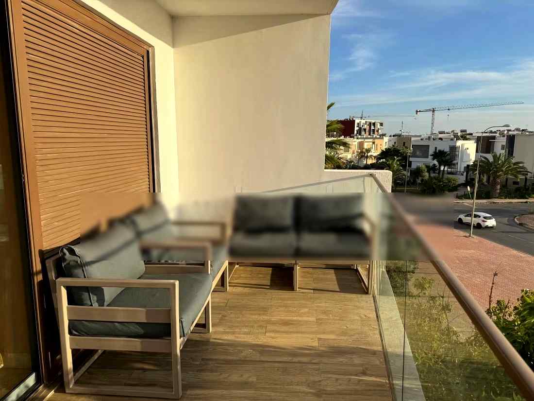 Appartements à louer location saisonnière à Founti.
Superficie 85 m².
Ascenseur et garage - Photo 16