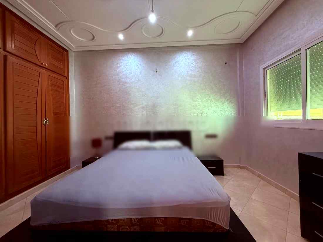 Appartement de vacances à louer en Centre. 
Surface de 100 m². 
Système de parabole et résidence sécurisée - Photo 4