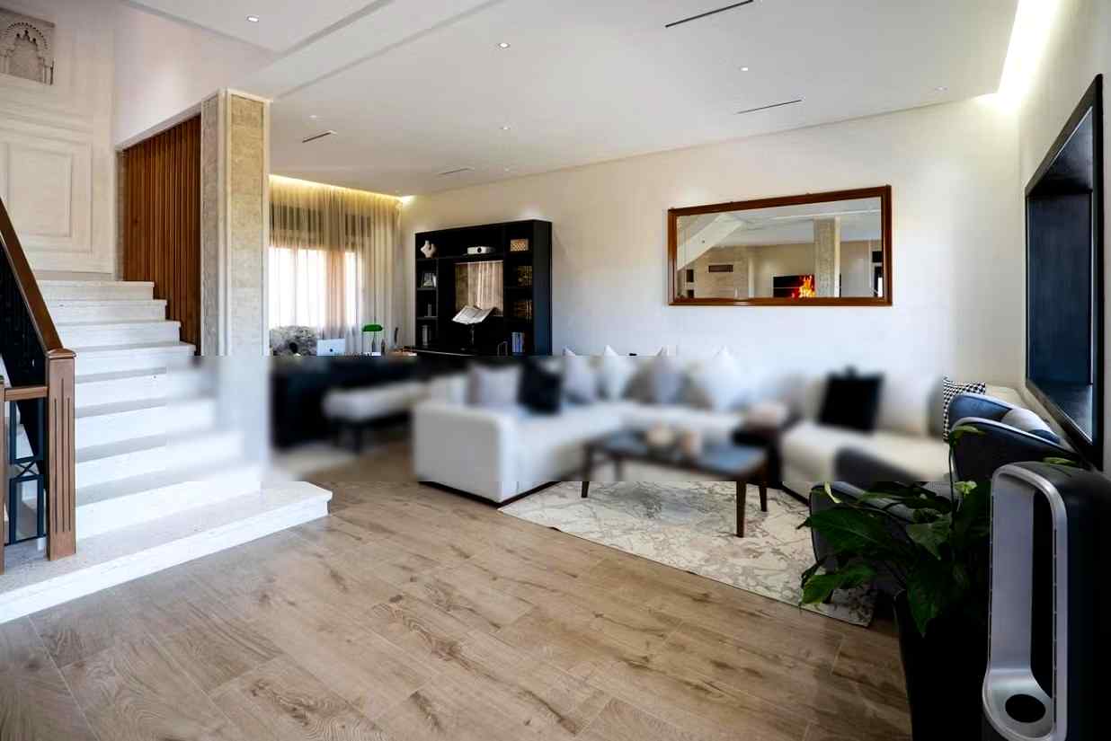 Maison de luxe à louer à Manar. Surface totale 400 m². Vue sur les montagnes, chauffage central - Photo 8