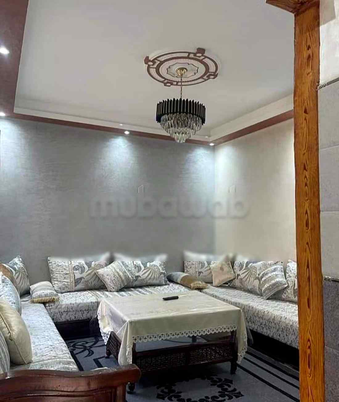 Appartements à louer à Bab Sbaa. 
2 grandes pièces. 
Porte blindée, sécurité - Photo 3