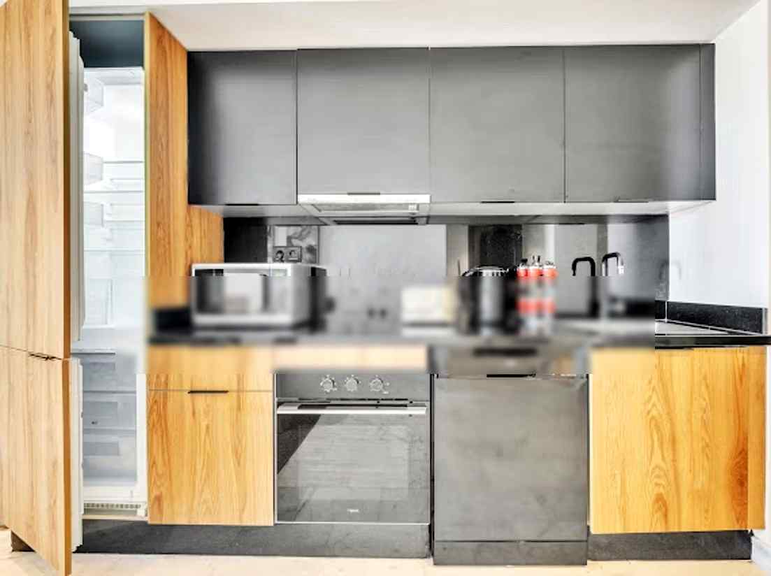 Location saisonnière à Bourgogne Ouest. 4 pièces. Porte blindée et résidence sécurisée - Photo 14