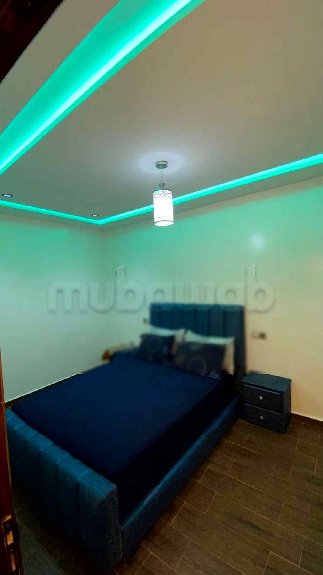 Location d'un appartement à Hay Mohammadi. Surface totale 80 m². Places de stationnement et jardin - Photo 12