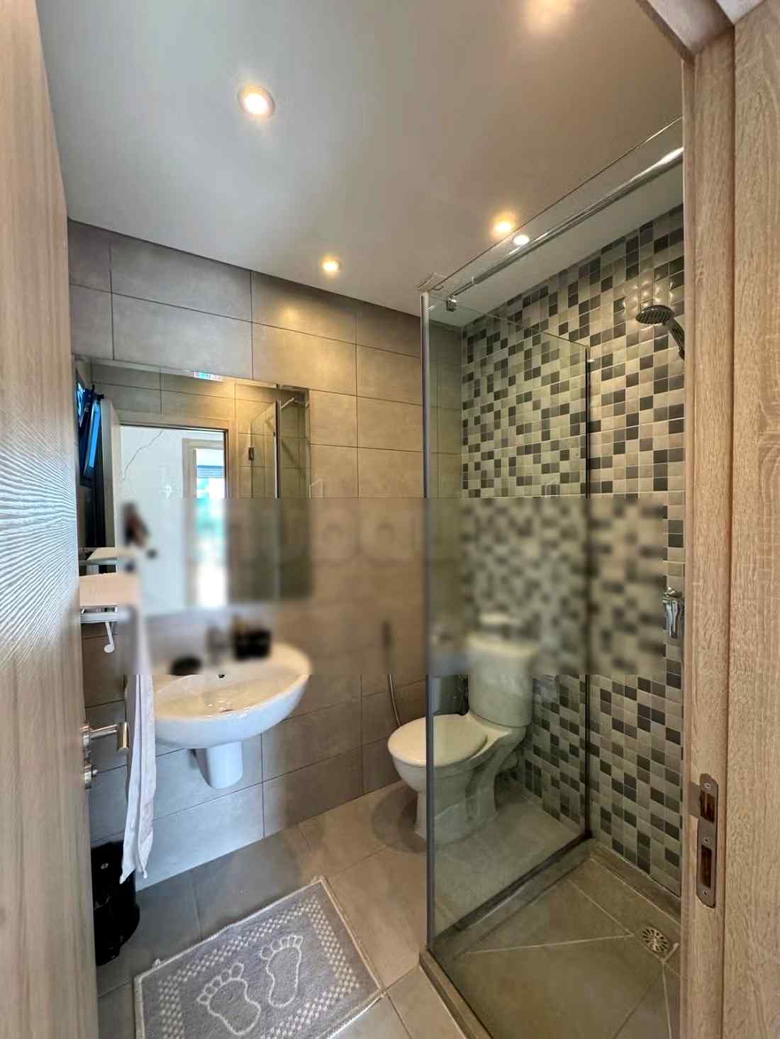 Appartement de vacances à louer à Martil. Superficie 90 m². Piscine et air conditionné - Photo 12
