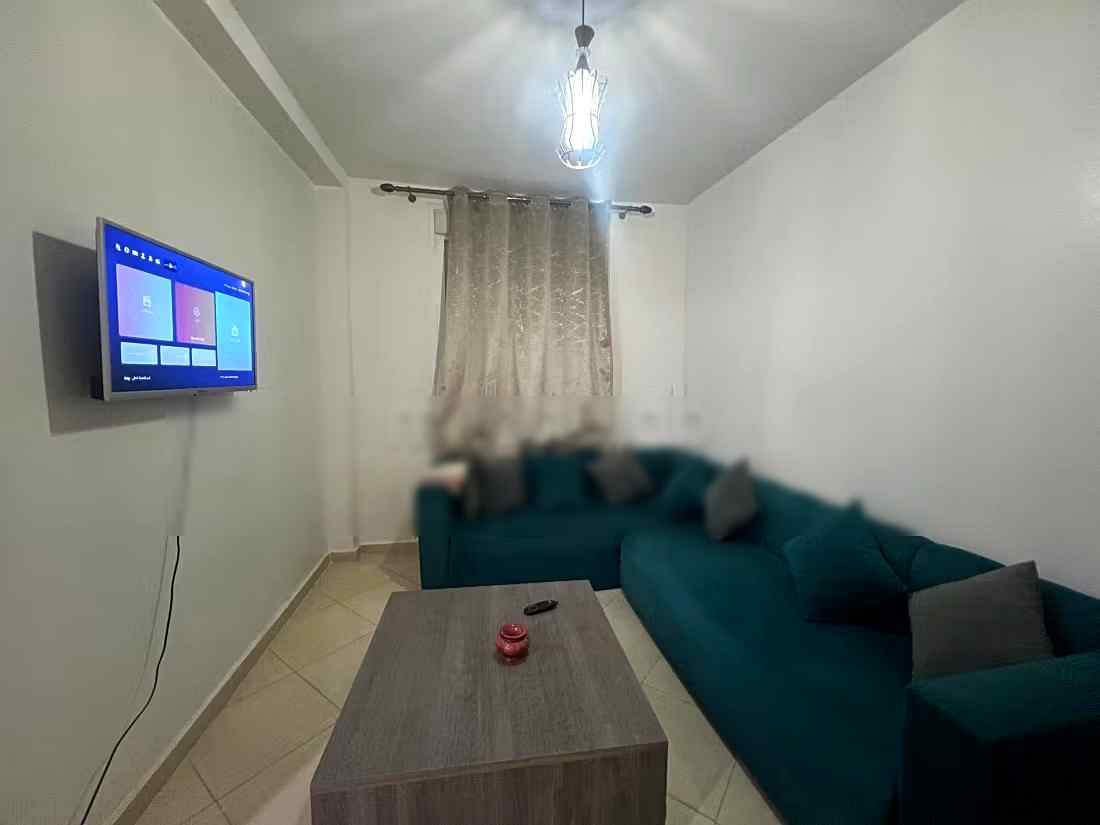 Location d'un appartement à Tanja Balia. Surface totale 40 m². Salon Marocain, sécurité - Photo 8