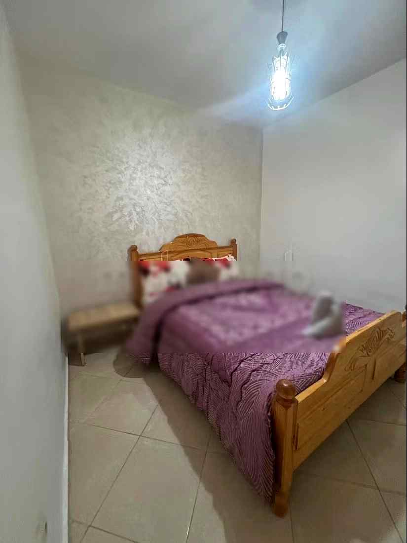 Location d'un appartement à Tanja Balia. Surface totale 40 m². Salon Marocain, sécurité - Photo 18