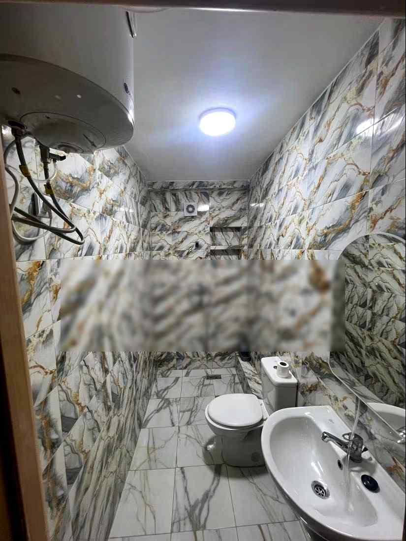 Location d'un appartement à Tanja Balia. Surface totale 40 m². Salon Marocain, sécurité - Photo 5