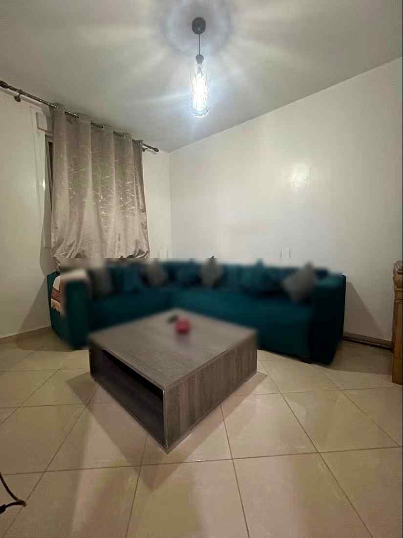 Location d'un appartement à Tanja Balia. Surface totale 40 m². Salon Marocain, sécurité - Photo 13