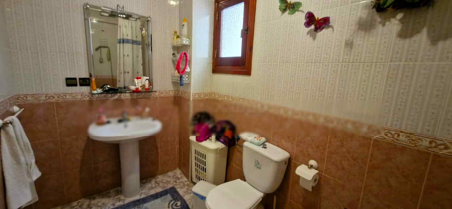 Location saisonnière à Essania. 2 pièces confortables. Antenne parabolique et sécurité - Photo 5