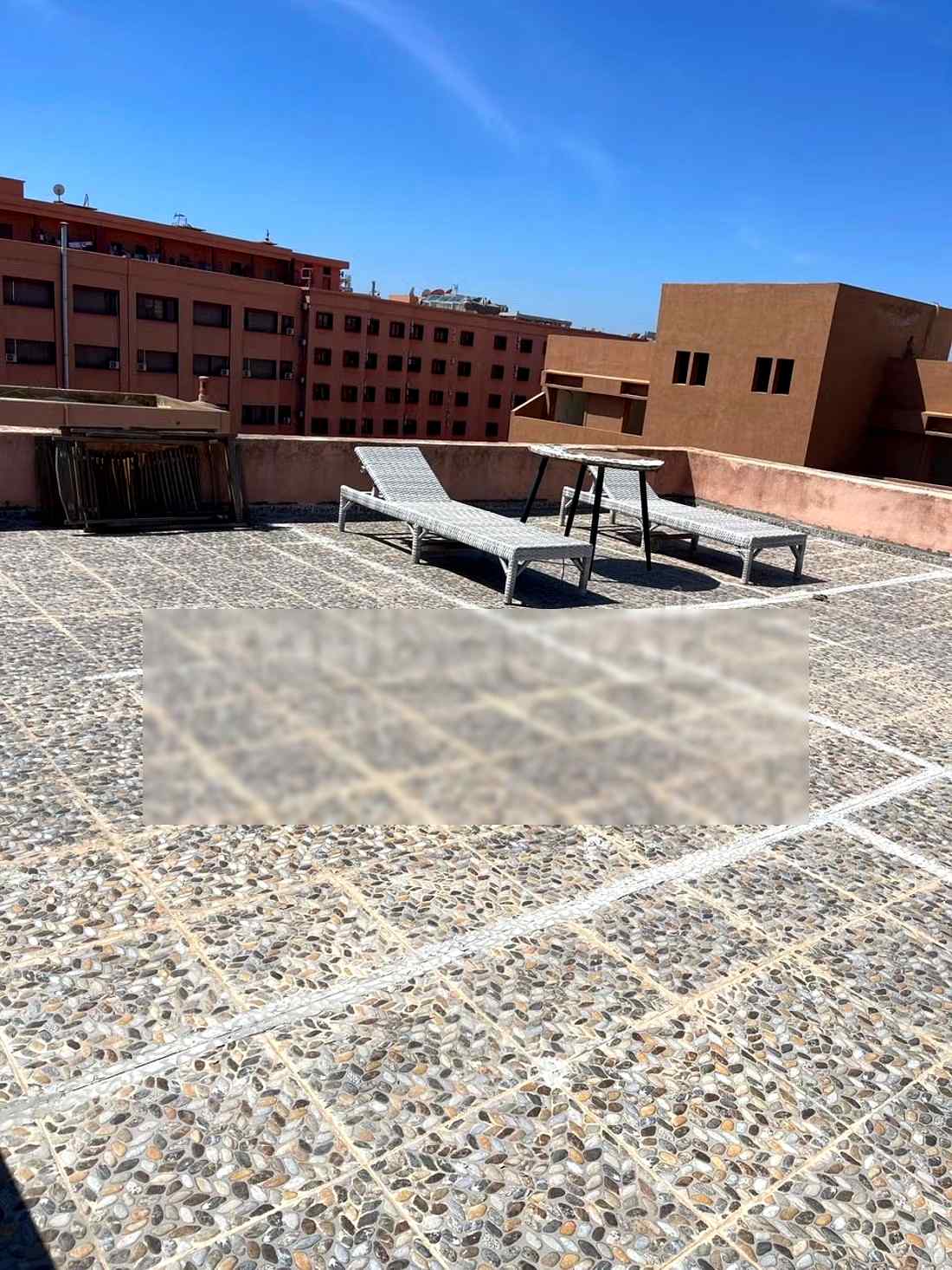Bel appartement meublé de 113 m² avec rooftop - Photo 3