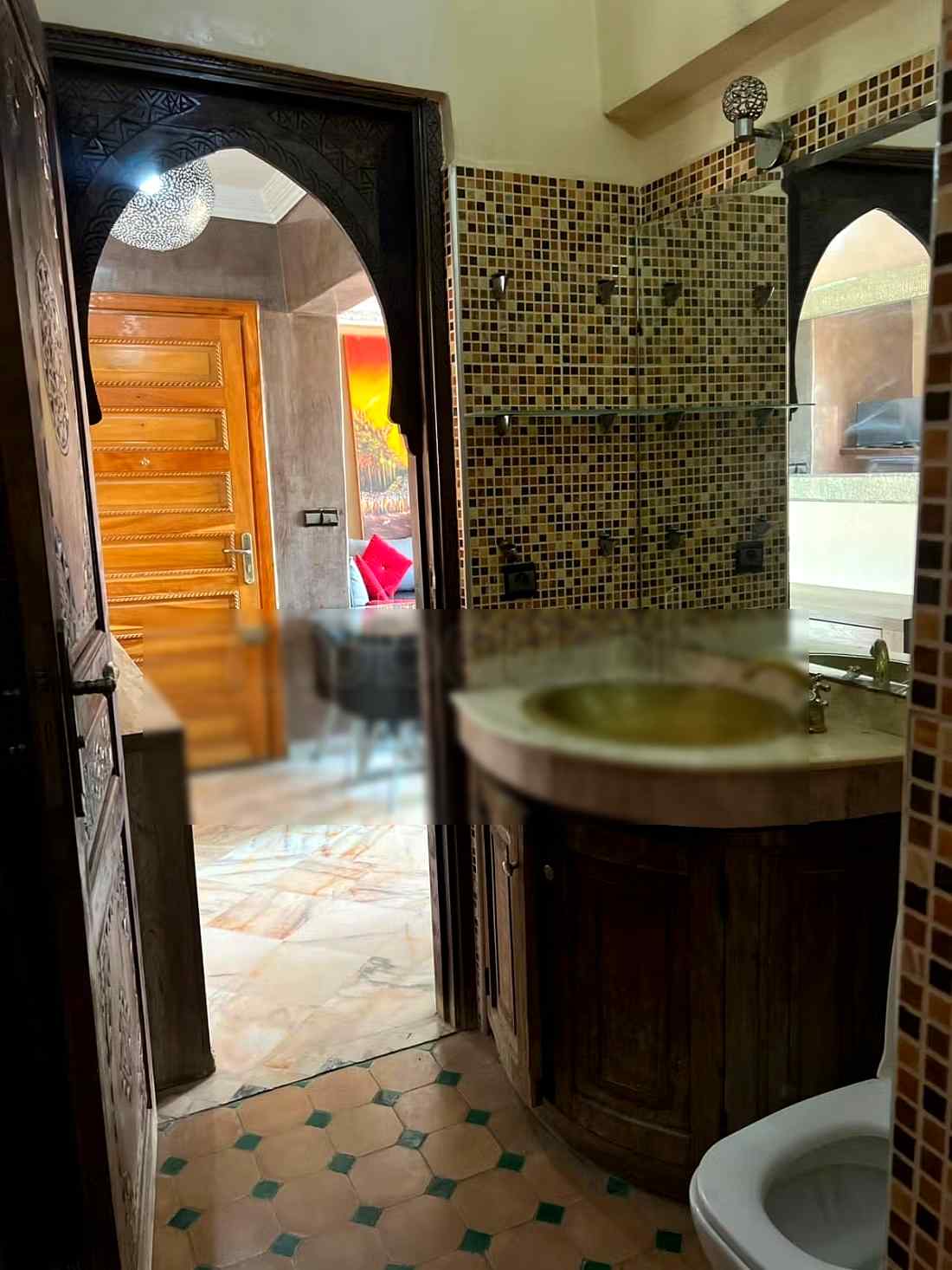 Appartement de vacances à louer à Guéliz. 2 pièces. Salon Marocain et antenne parabolique - Photo 2