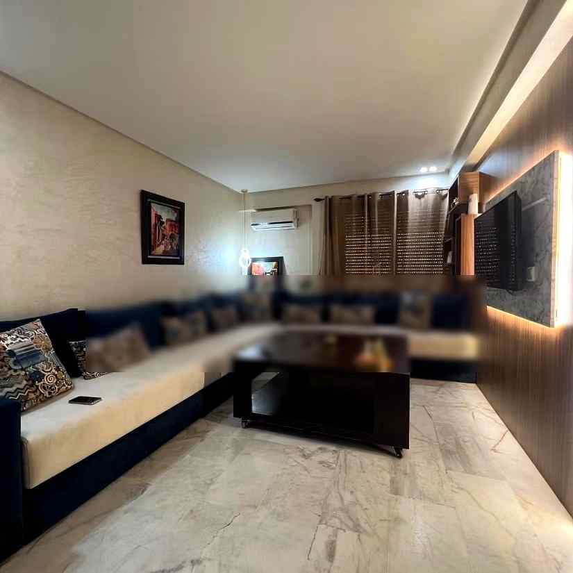 Location d'un appartement à Guéliz. 1 chambre. Salon moderne - Photo 2