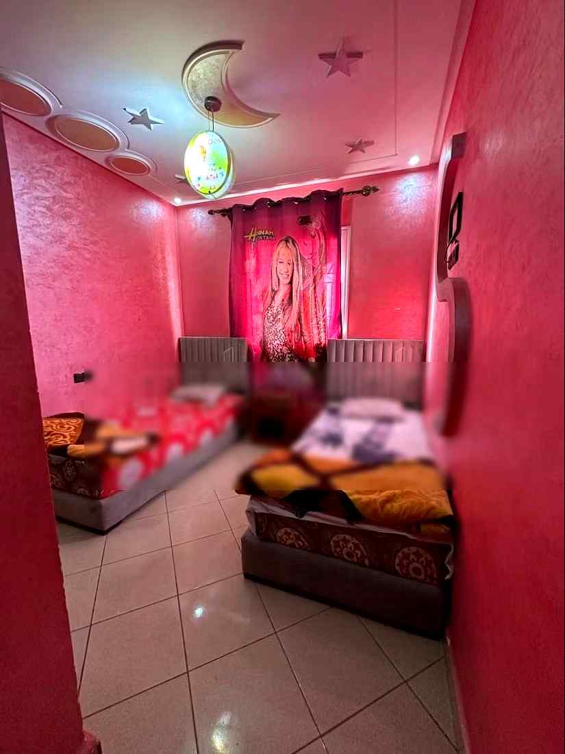 Location d'un appartement à Hay Salam. Surface de 60 m². Salon traditionnel et porte blindée - Photo 7