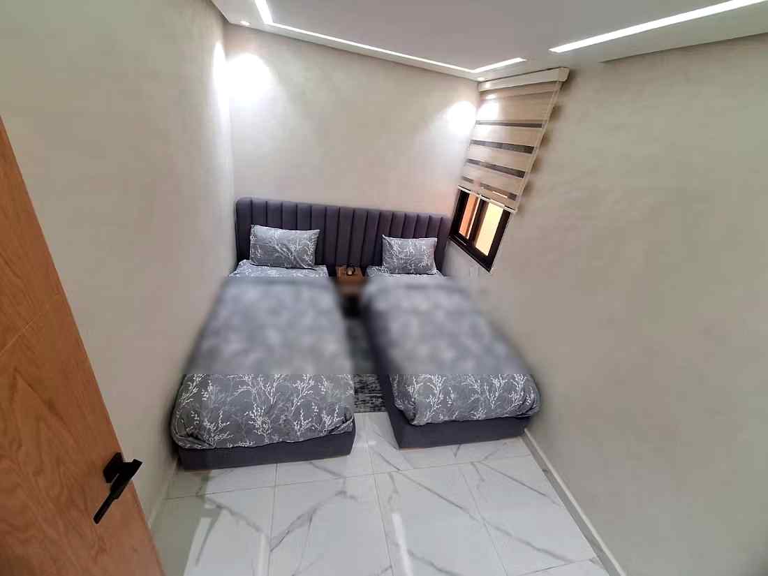 Location d'un appartement à Ennajd. 
2 chambres. 
Cuisine entièrement équipée - Photo 5