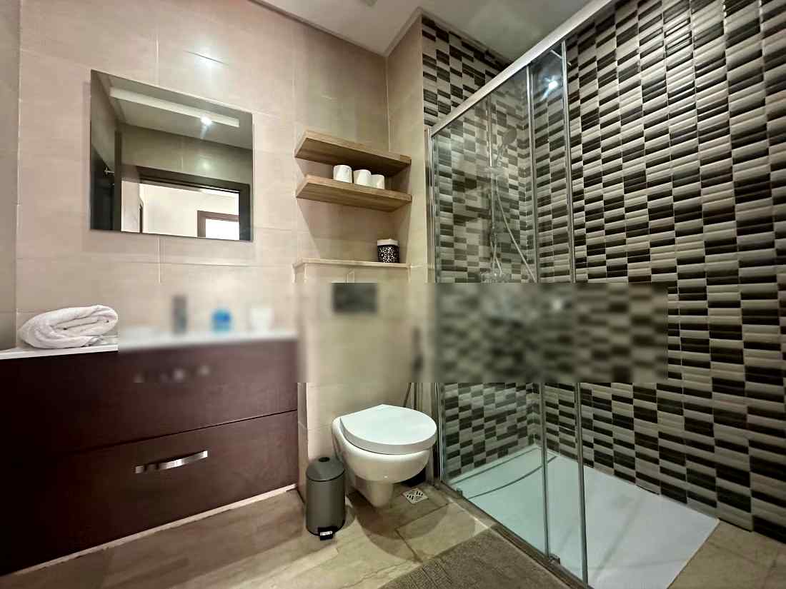Appartements à louer à Founti. 7 grandes pièces. Avec ascenseur et espace vert - Photo 18
