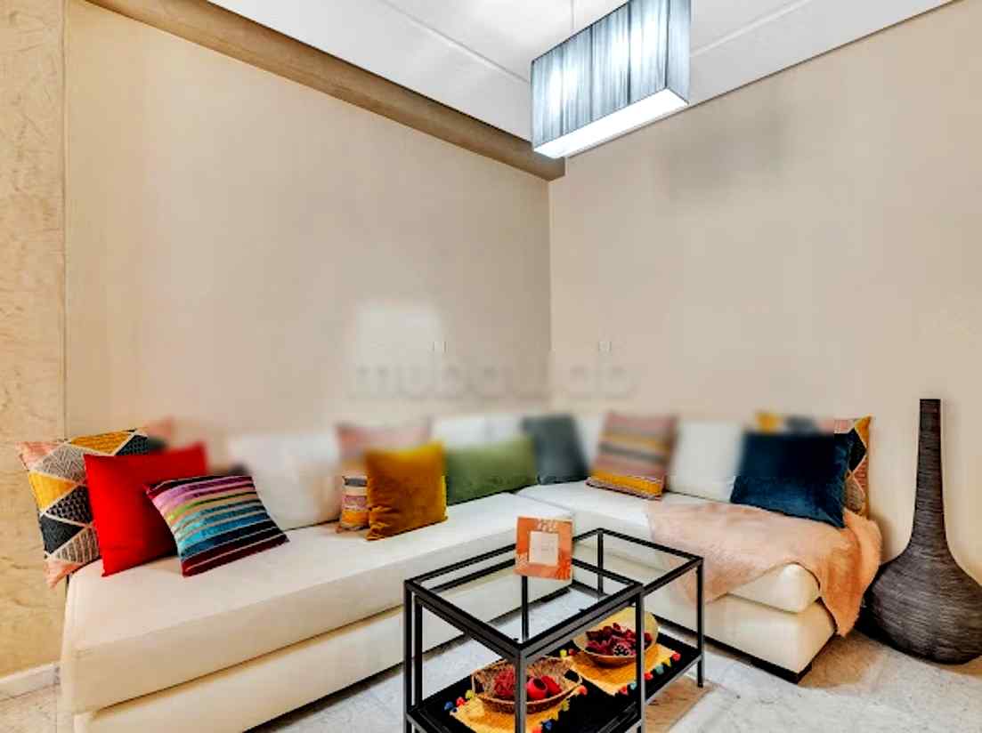 Location d'un appartement à Triangle d'Or. 2 pièces confortables. Environnement calme avec vue sur la mer et double vitrage - Photo 4